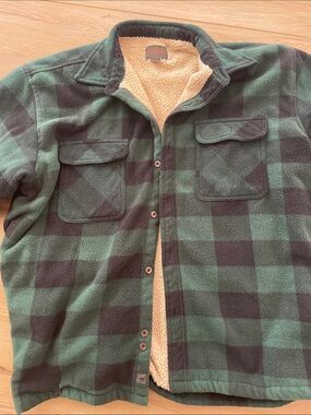 Northwest Territory Cream Sherpa-Lined Jacket with Dark Green Trim